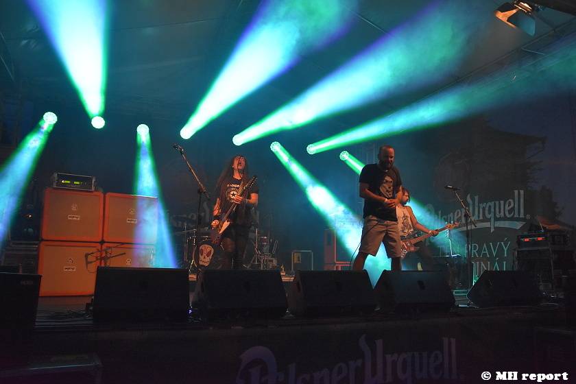 Kurtizány z 25. Avenue zahráli v Plzni v pivovaru