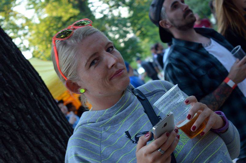 Letňák s RockZone zakotvil na Střeleckém ostrově, zahráli Ovoce nebo The Switch