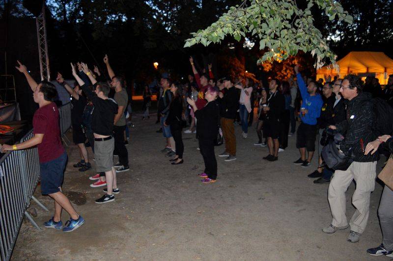 Letňák s RockZone zakotvil na Střeleckém ostrově, zahráli Ovoce nebo The Switch