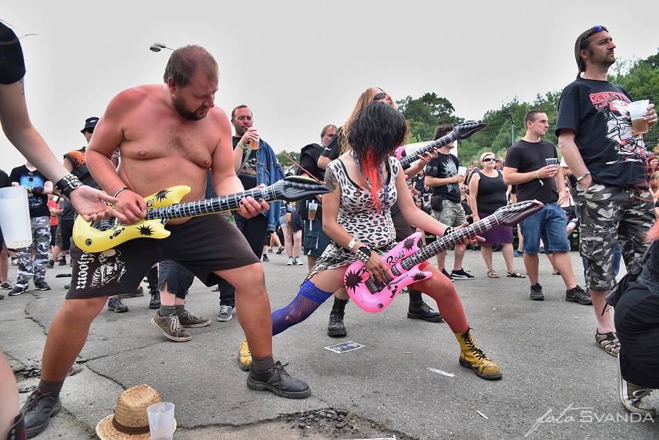 Masters Of Rock: Druhý den vizovickému metalovému svátku kralovali Epica nebo Sepultura