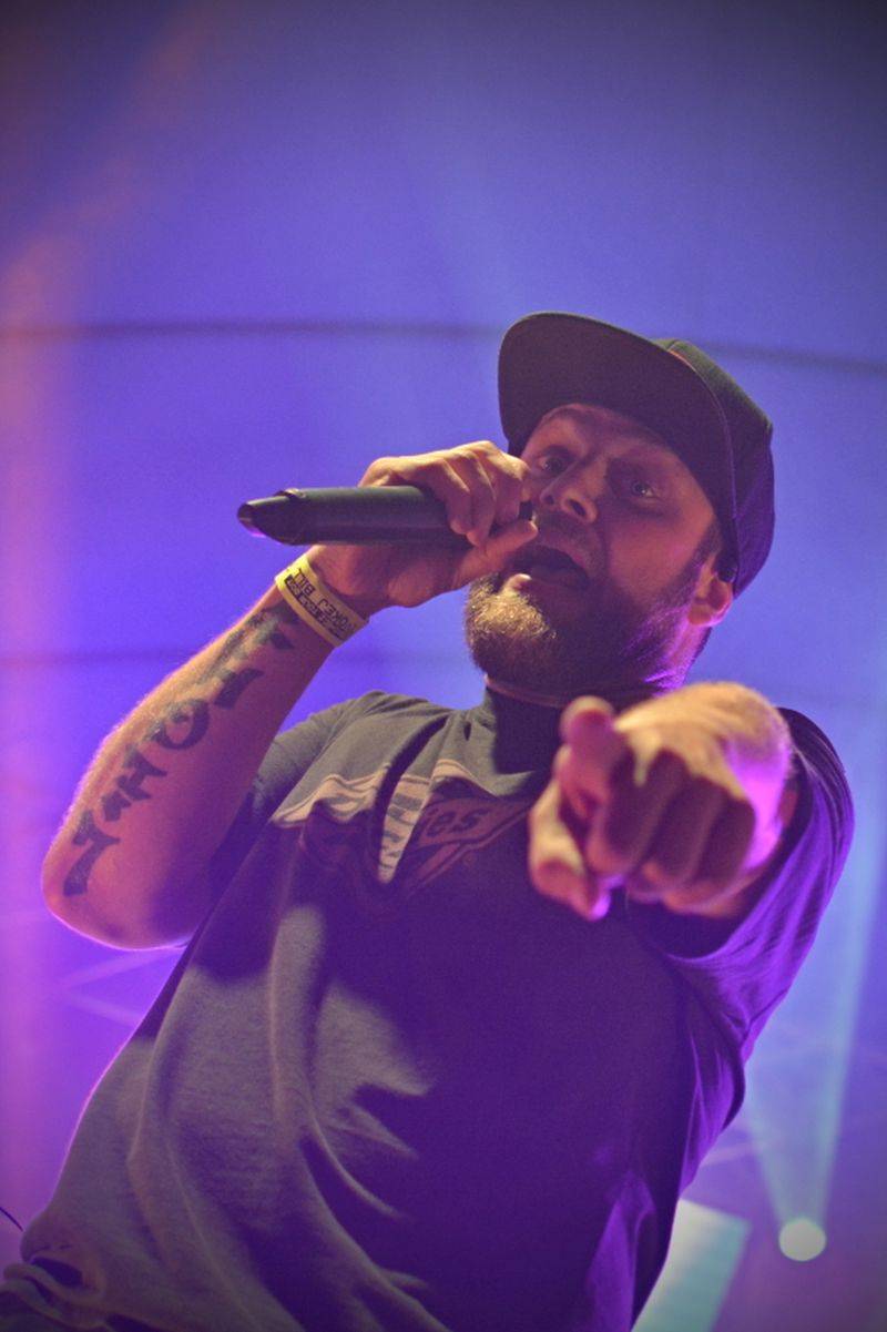 Divokej Bill dorazil na vlně Tsunami do Výravy