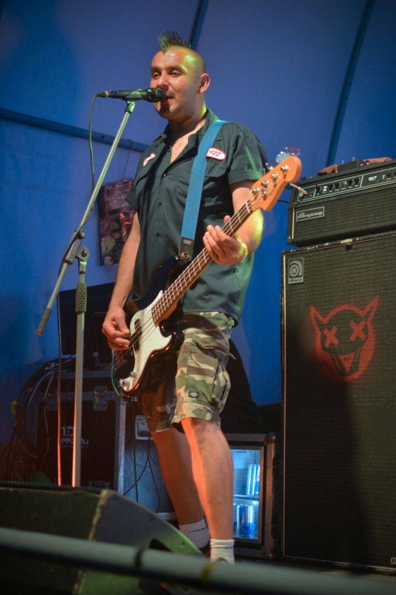 Divokej Bill dorazil na vlně Tsunami do Výravy