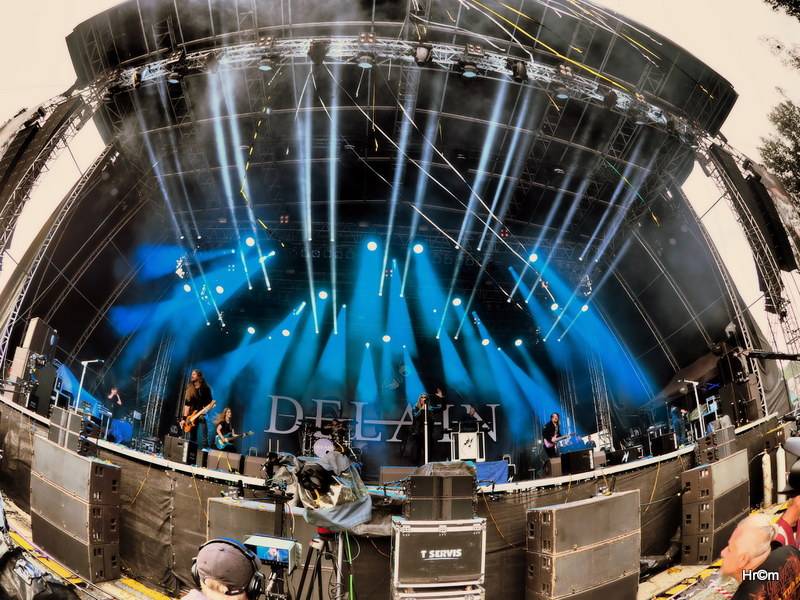 Masters Of Rock v sobotu nezastavil ani déšť, hráli Delain nebo Pretty Maids