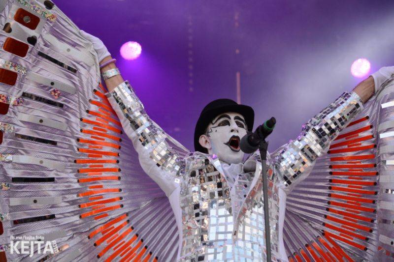 Druhý den Mighty Sounds: V Táboře úřadovaly zahraniční hvězdy Gogol Bordello a The Adicts