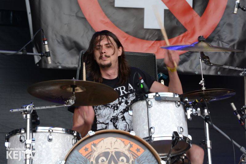 Druhý den Mighty Sounds: V Táboře úřadovaly zahraniční hvězdy Gogol Bordello a The Adicts