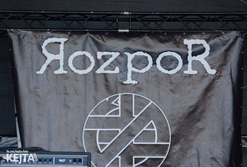 Druhý den Mighty Sounds: V Táboře úřadovaly zahraniční hvězdy Gogol Bordello a The Adicts