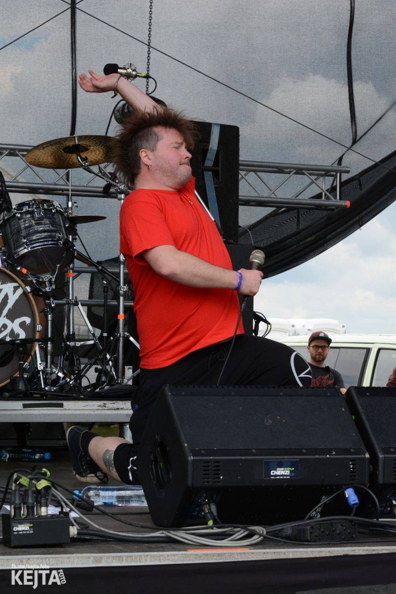 Druhý den Mighty Sounds: V Táboře úřadovaly zahraniční hvězdy Gogol Bordello a The Adicts