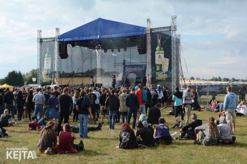 Druhý den Mighty Sounds: V Táboře úřadovaly zahraniční hvězdy Gogol Bordello a The Adicts