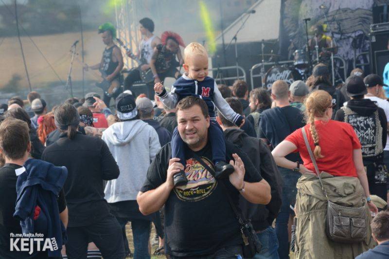 Druhý den Mighty Sounds: V Táboře úřadovaly zahraniční hvězdy Gogol Bordello a The Adicts