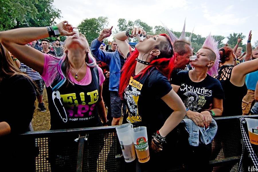 Barvy léta v Poděbradech: Divoké počasí a Tři sestry, Xindl X nebo Vypsaná Fixa