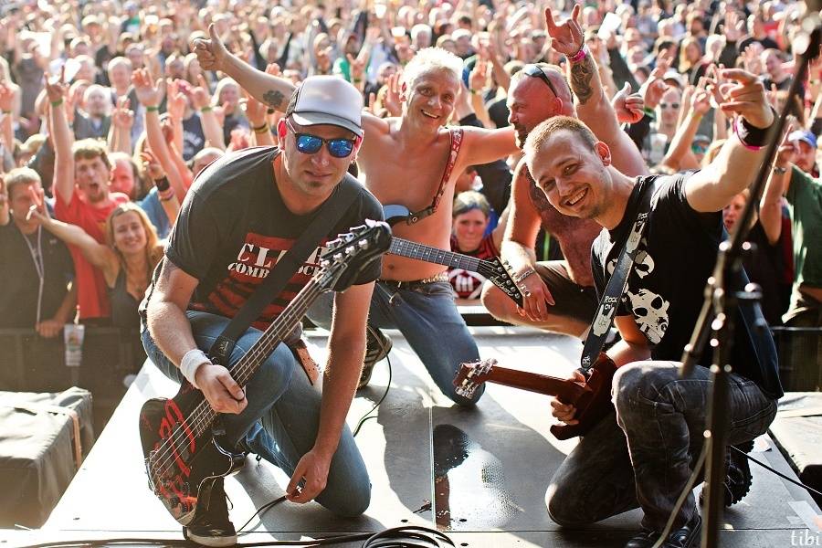 Barvy léta v Poděbradech: Divoké počasí a Tři sestry, Xindl X nebo Vypsaná Fixa