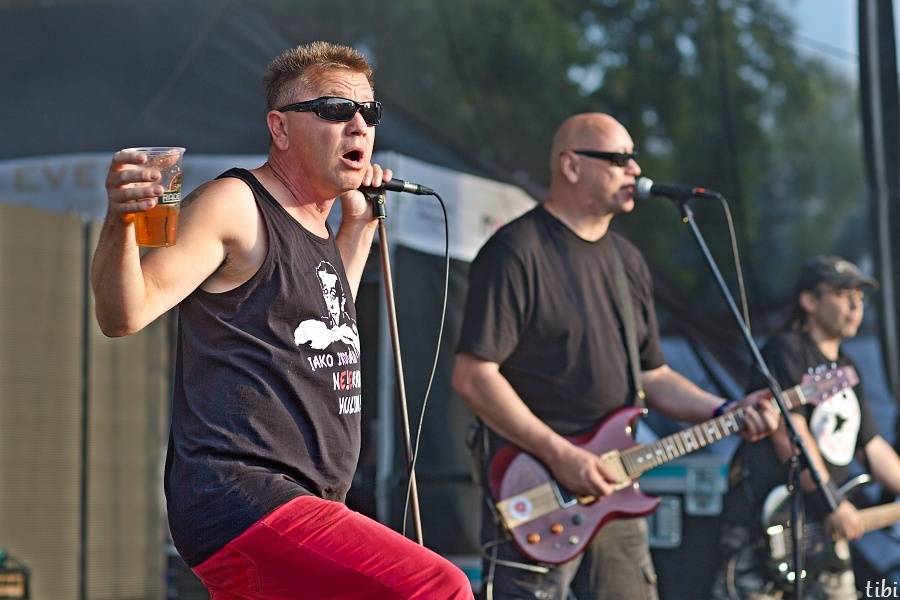 Barvy léta v Poděbradech: Divoké počasí a Tři sestry, Xindl X nebo Vypsaná Fixa