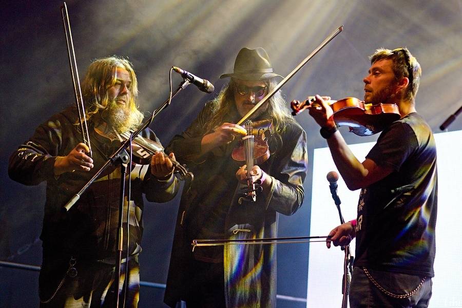 Barvy léta v Poděbradech: Divoké počasí a Tři sestry, Xindl X nebo Vypsaná Fixa