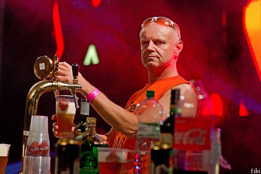 Barvy léta v Poděbradech: Divoké počasí a Tři sestry, Xindl X nebo Vypsaná Fixa