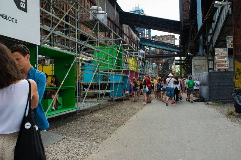 Druhý den Colours Of Ostrava byl ve znamení žen, zpívaly LP, Norah Jones nebo Aneta Langerová