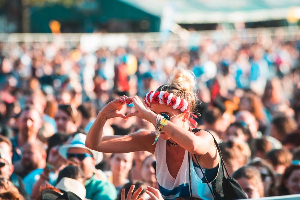 Třetí den Colours of Ostrava: Michal Hrůza s filharmonií, skvělí Midnight Oil a překvapení St. Paul & The Broken Bones