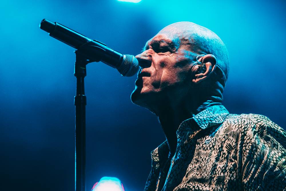 Třetí den Colours of Ostrava: Michal Hrůza s filharmonií, skvělí Midnight Oil a překvapení St. Paul & The Broken Bones