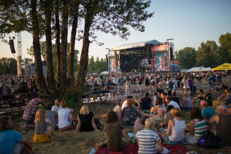 Colours Of Ostrava potřetí: Benjamin Clementine, Walking On Cars, Moderat i volnočasové aktivity