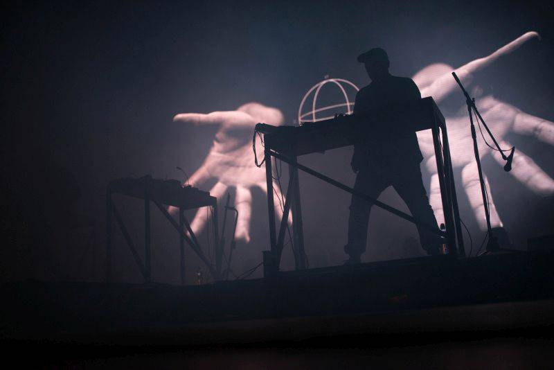 Colours Of Ostrava potřetí: Benjamin Clementine, Walking On Cars, Moderat i volnočasové aktivity