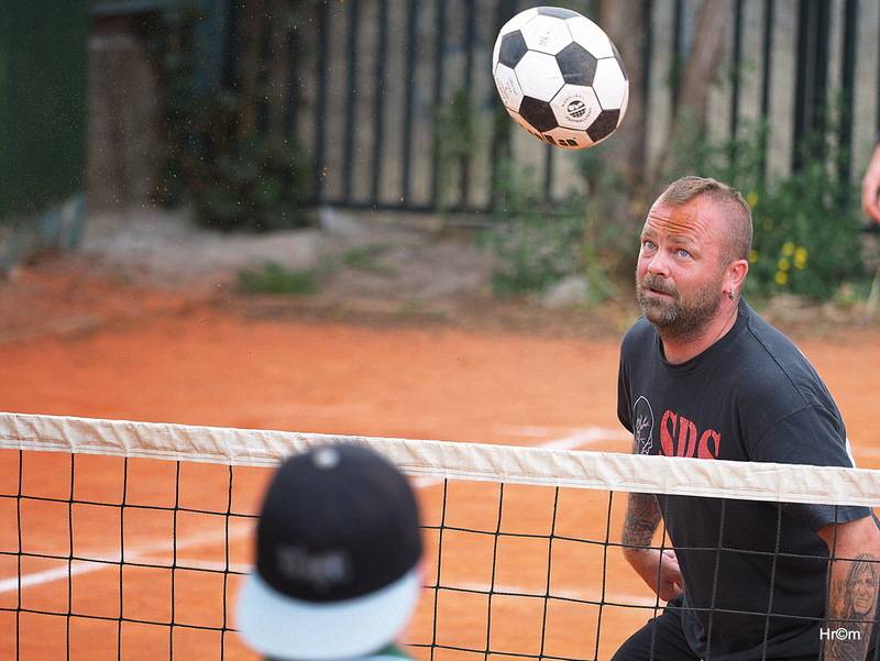 Festonda Cup vyhráli Apple Juice, nohejbalové týmy sestavili i Wohnout, Tři sestry nebo UDG