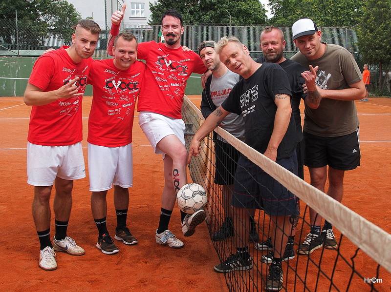 Festonda Cup vyhráli Apple Juice, nohejbalové týmy sestavili i Wohnout, Tři sestry nebo UDG