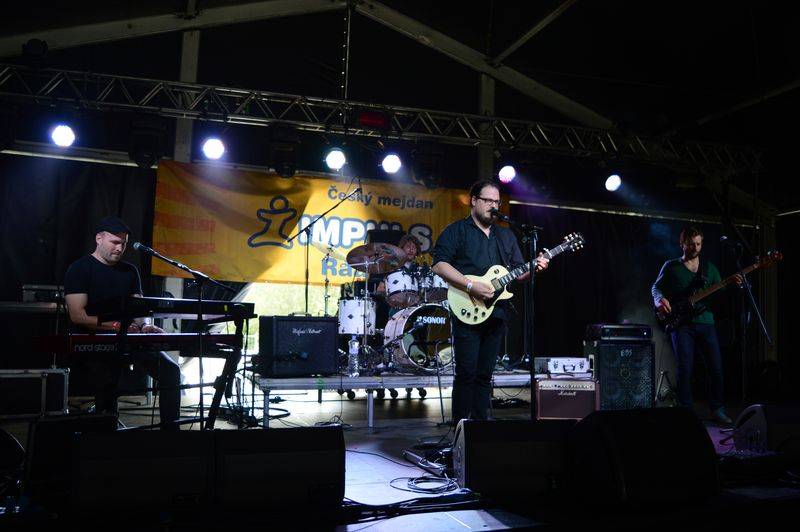 Benátská! hostila Team, Debbi, Alkehol nebo Kamila Střihavku, v sobotu vystoupí Status Quo