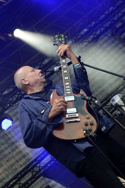 Benátská! hostila Team, Debbi, Alkehol nebo Kamila Střihavku, v sobotu vystoupí Status Quo