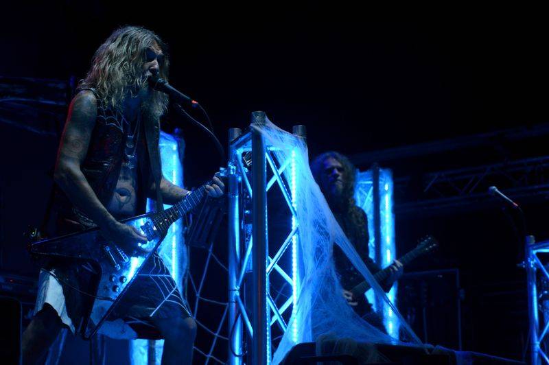 Benátská! hostila Team, Debbi, Alkehol nebo Kamila Střihavku, v sobotu vystoupí Status Quo