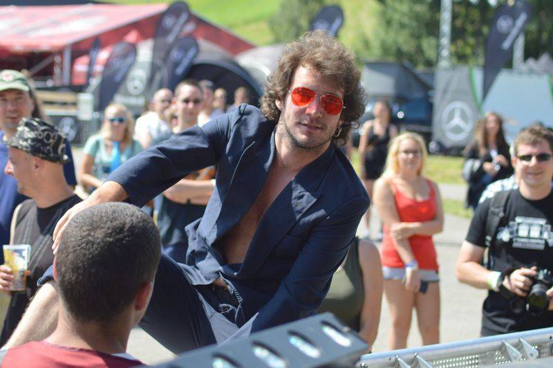 Benátská! gradovala se Status Quo, Jaroslavem Uhlířem nebo Hentai Corporation