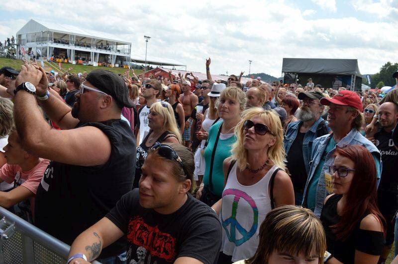 Benátská! gradovala se Status Quo, Jaroslavem Uhlířem nebo Hentai Corporation