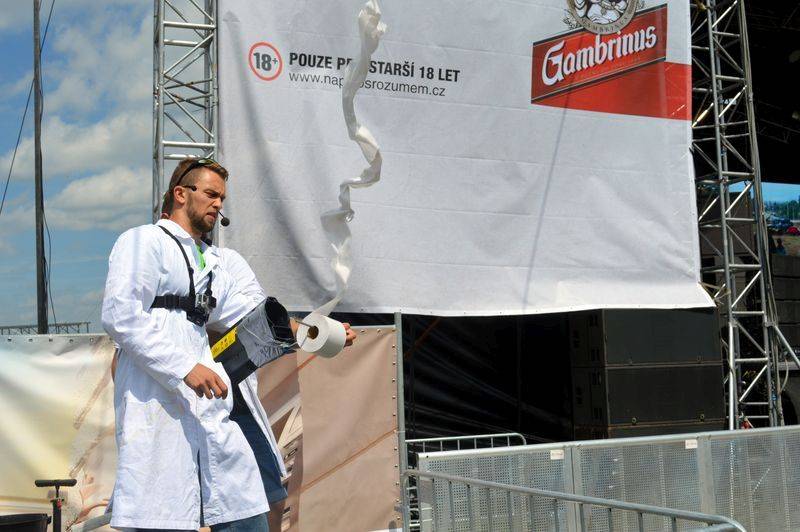 Benátská! gradovala se Status Quo, Jaroslavem Uhlířem nebo Hentai Corporation