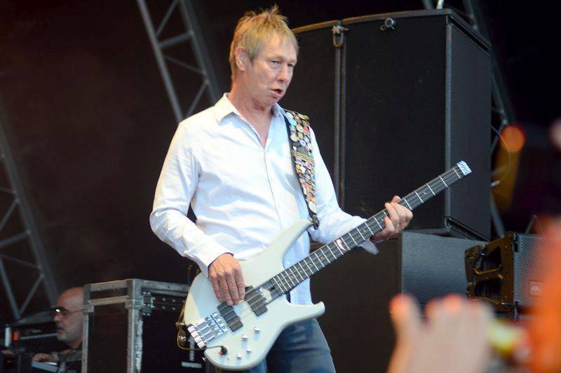 Benátská! gradovala se Status Quo, Jaroslavem Uhlířem nebo Hentai Corporation