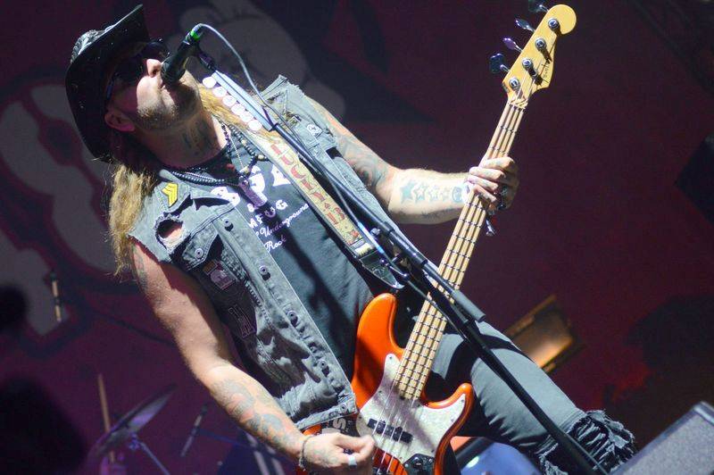 Benátská! gradovala se Status Quo, Jaroslavem Uhlířem nebo Hentai Corporation