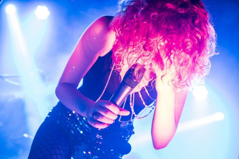 iREPORT oslavil na Cargo Gallery 26. narozeniny, přáli Tomáš Hanák i Iva Pazderková, hráli Mydy Rabycad