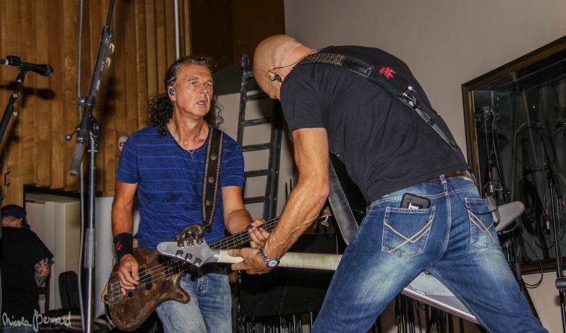 Accept nacvičovali v Praze s Českým národním symfonickým orchestrem, podívejte se na exkluzivní fotoreport