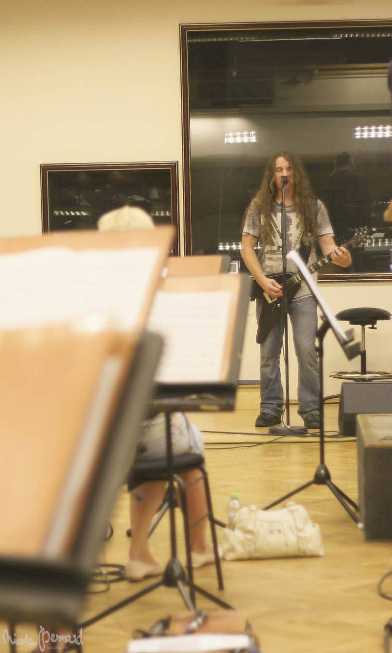 Accept nacvičovali v Praze s Českým národním symfonickým orchestrem, podívejte se na exkluzivní fotoreport