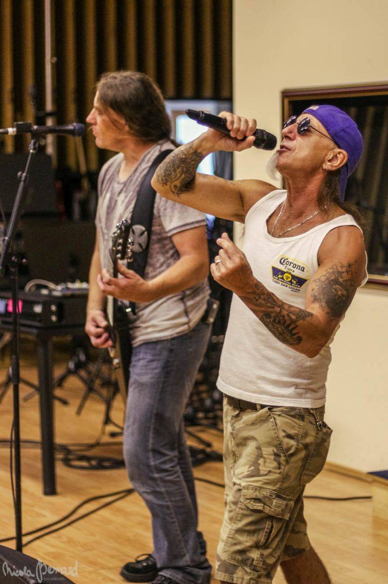 Accept nacvičovali v Praze s Českým národním symfonickým orchestrem, podívejte se na exkluzivní fotoreport