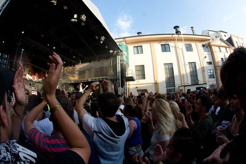 Billy Talent v Praze: Skvělý koncert a vtipkování o česko-kanadské hokejové rivalitě