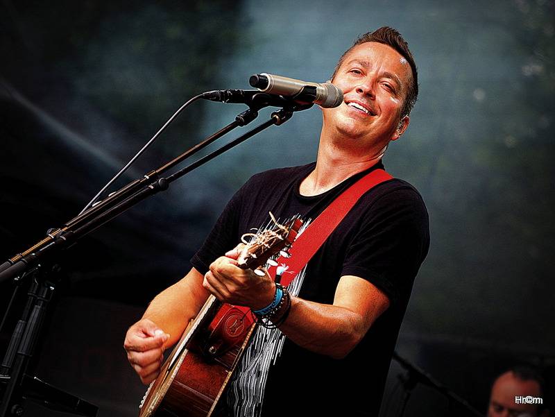 Thomas Anders byl hlavní hvězdou pátečního Sázavafestu, diváky bavili i Mig 21, Michal Hrůza nebo Jelen