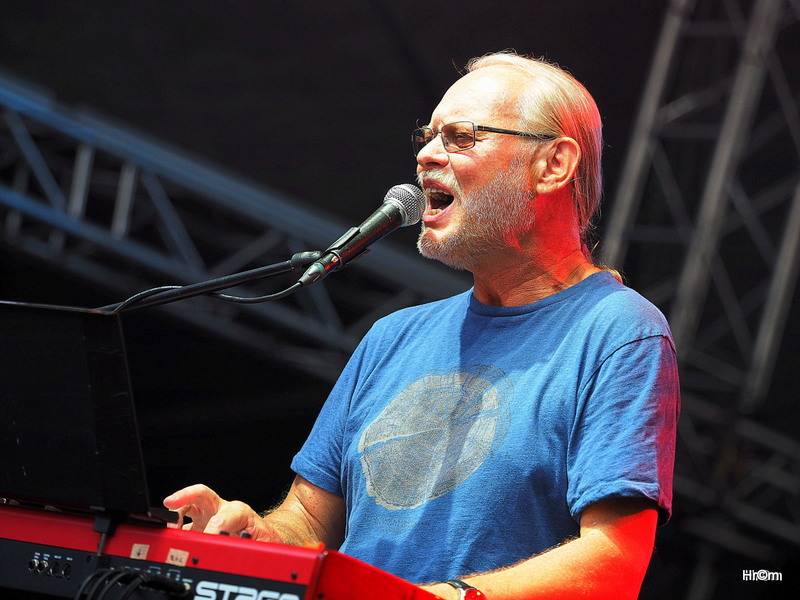 Thomas Anders byl hlavní hvězdou pátečního Sázavafestu, diváky bavili i Mig 21, Michal Hrůza nebo Jelen