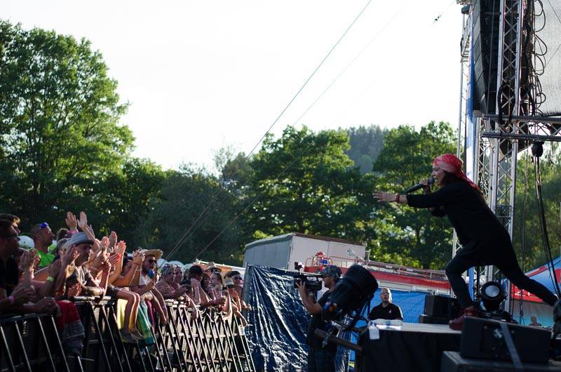 Hrady CZ: Na Rožmberku sklidil největší aplaus Tomáš Klus, sobotní program završili Mig 21