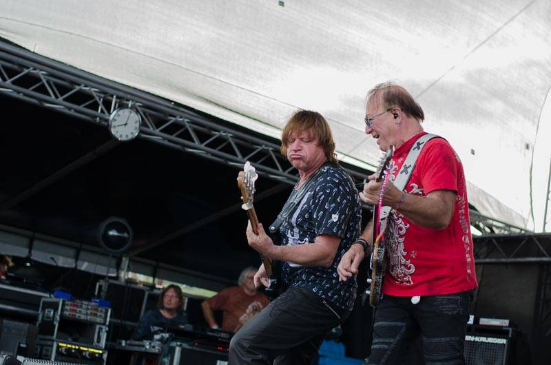 Hrady CZ: Na Rožmberku sklidil největší aplaus Tomáš Klus, sobotní program završili Mig 21