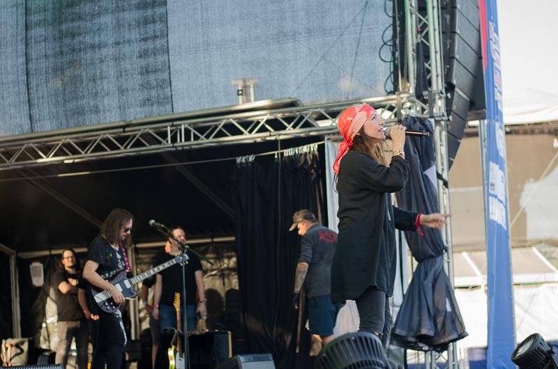 Hrady CZ: Na Rožmberku sklidil největší aplaus Tomáš Klus, sobotní program završili Mig 21