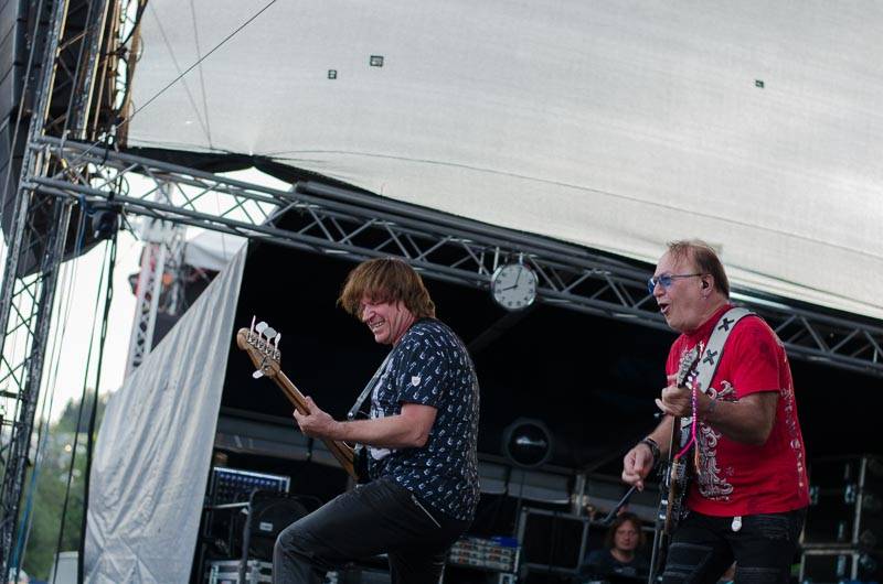 Hrady CZ: Na Rožmberku sklidil největší aplaus Tomáš Klus, sobotní program završili Mig 21