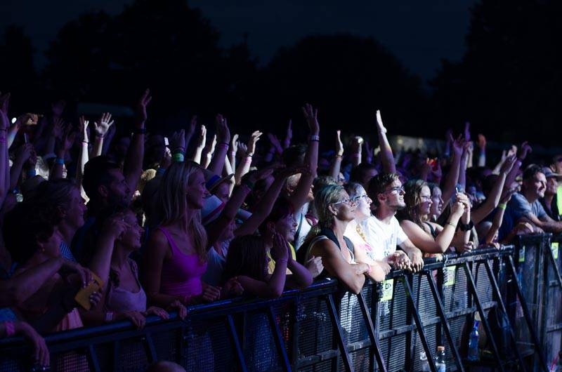 Hrady CZ: Na Rožmberku sklidil největší aplaus Tomáš Klus, sobotní program završili Mig 21