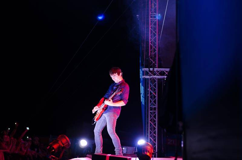 Hrady CZ: Na Rožmberku sklidil největší aplaus Tomáš Klus, sobotní program završili Mig 21