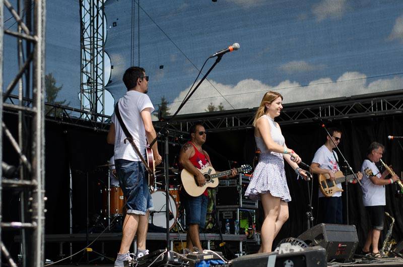 Hrady CZ: Na Rožmberku sklidil největší aplaus Tomáš Klus, sobotní program završili Mig 21