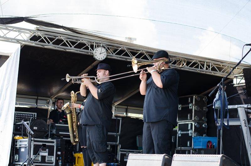 Hrady CZ: Na Rožmberku sklidil největší aplaus Tomáš Klus, sobotní program završili Mig 21