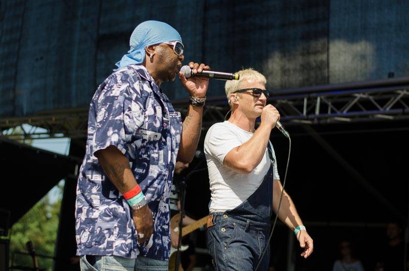 Hrady CZ: Na Rožmberku sklidil největší aplaus Tomáš Klus, sobotní program završili Mig 21