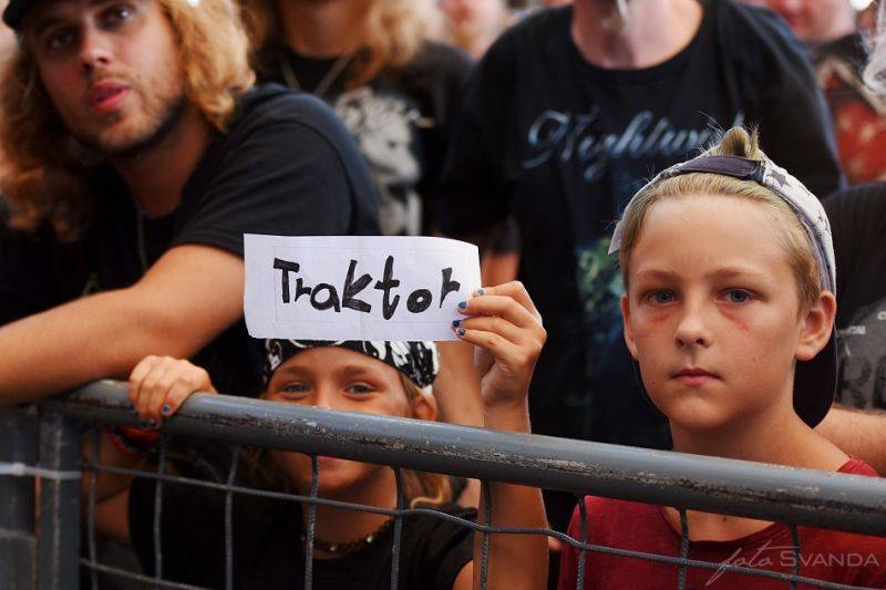 Ostrava v plamenech: Fanoušky rozpálili Arch Enemy, Loudness i Kreyson